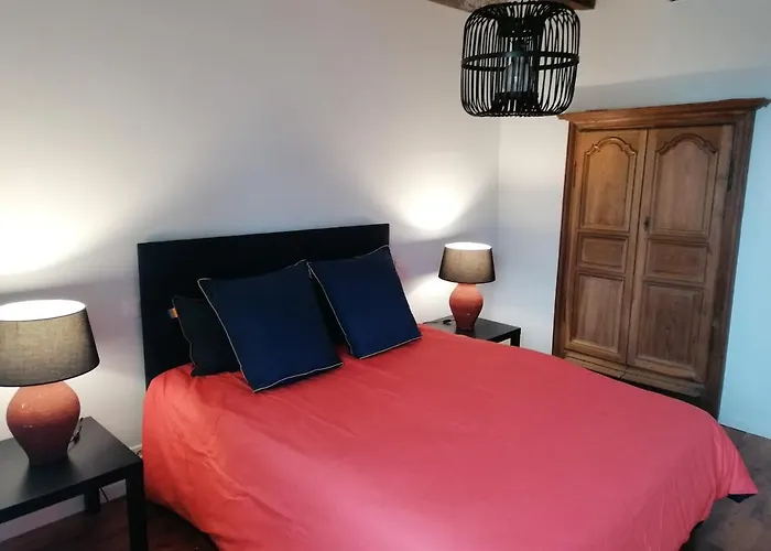 度假居 De La Tuiliere